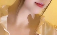 公主车上荫蒂添的好舒服